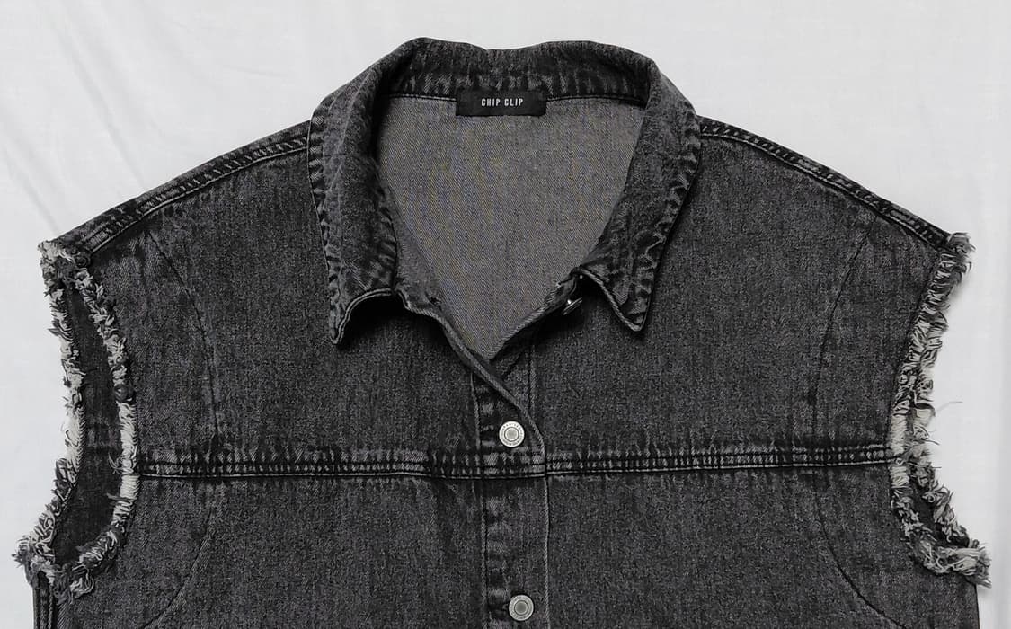 [M] CHIP CLIP 흑청 컷오프 데님 베스트 상품이미지2