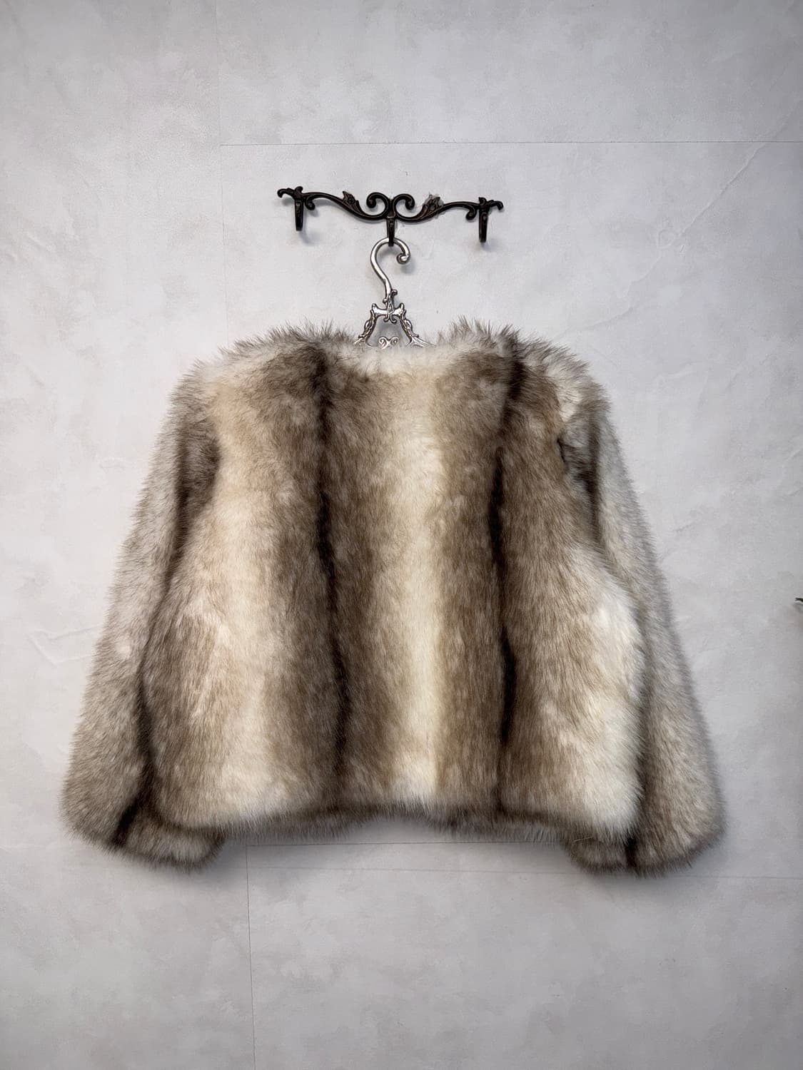 GGPX mixed ivory brown eco fur jacket  상품이미지3