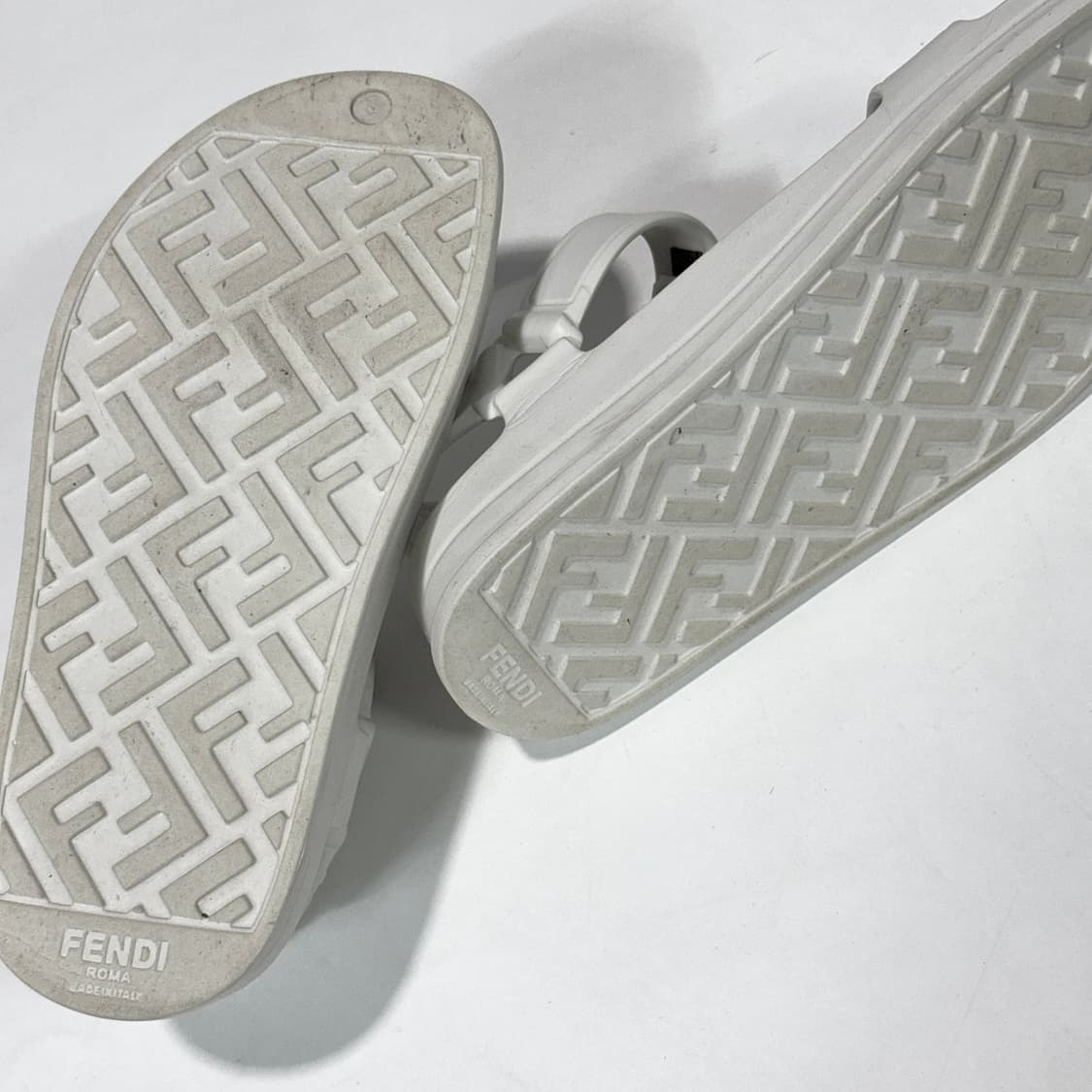 펜디 FF로고 벨크로 샌들 상품이미지3
