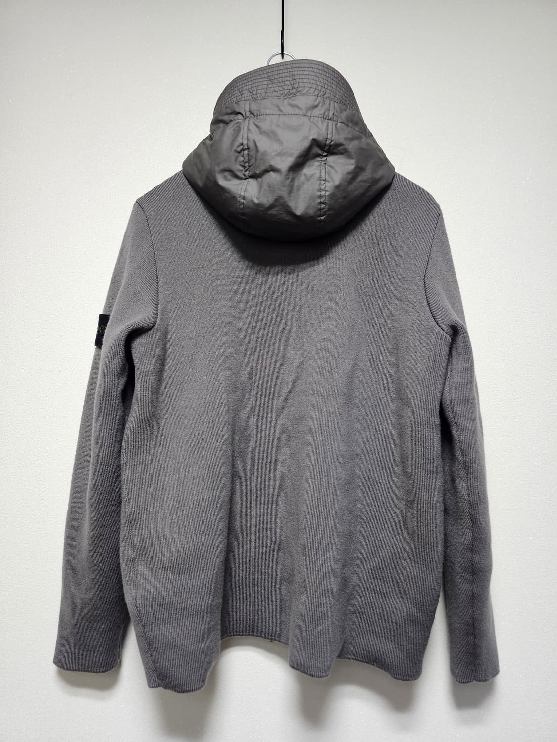 스톤아일랜드 깔깔이 내피 니트 패딩 상품이미지2