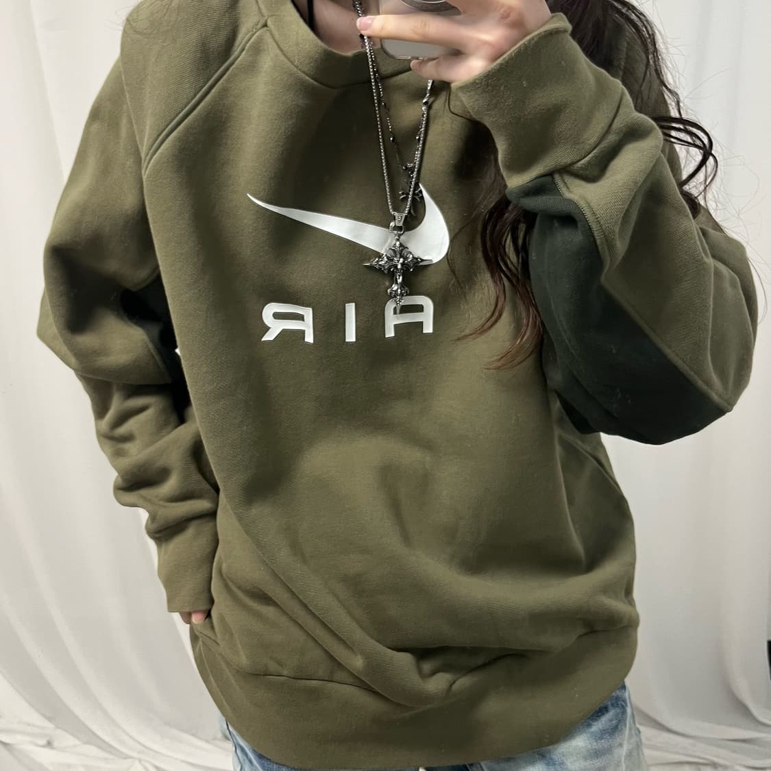 Nike Khaki Sweatshirt 상품이미지3