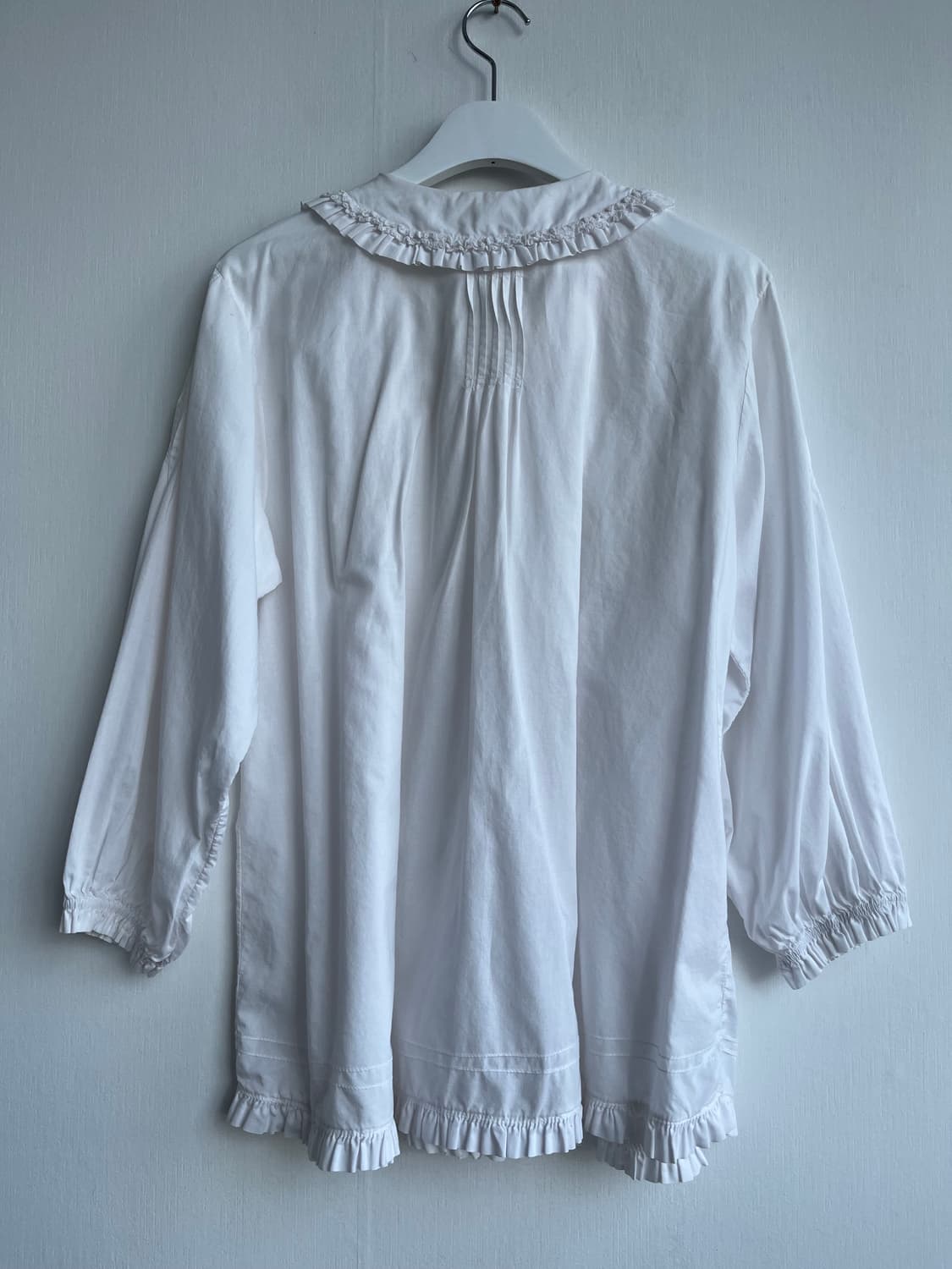 입체 레이스 프릴 블라우스  상품이미지4