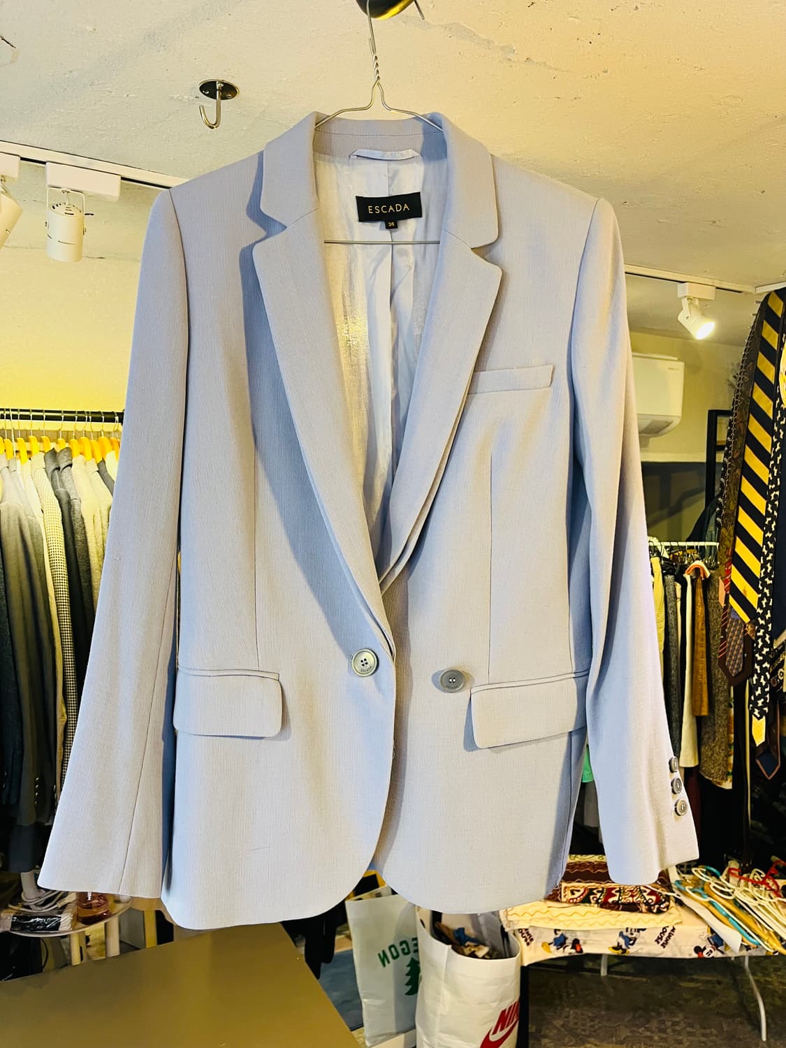 에스카다 울 스판 블레이져 상품이미지1