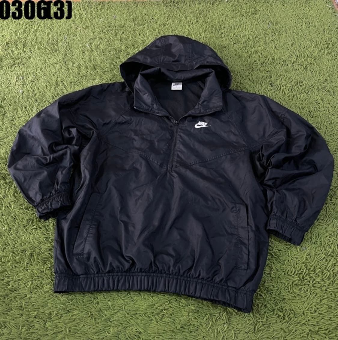 나이키 바람막이 아노락 상품이미지1