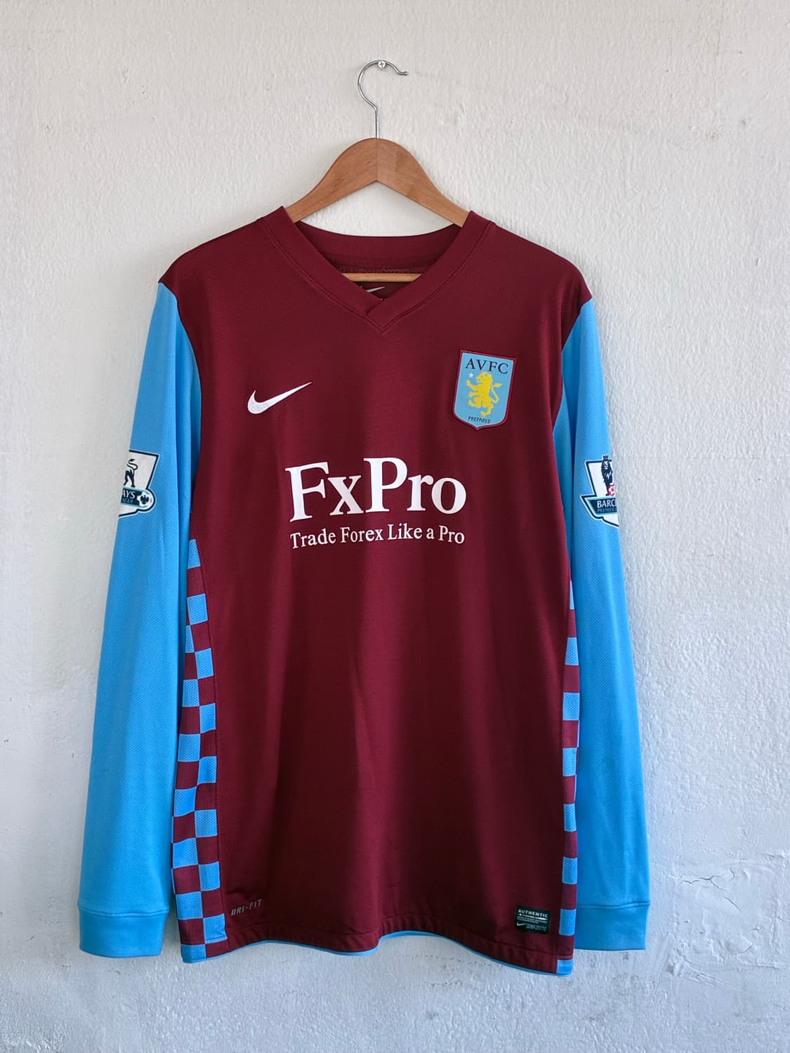 아스톤 빌라 피레스 상품이미지1