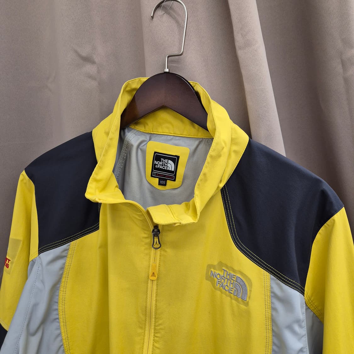 노스페이스 서밋시리즈 바람막이 자켓 105 상품이미지2
