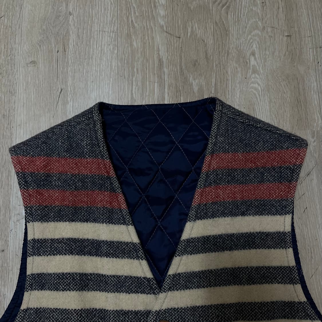 빈폴 남성 클래식 스트라이프 퀼팅 조끼 L/100 상품이미지2