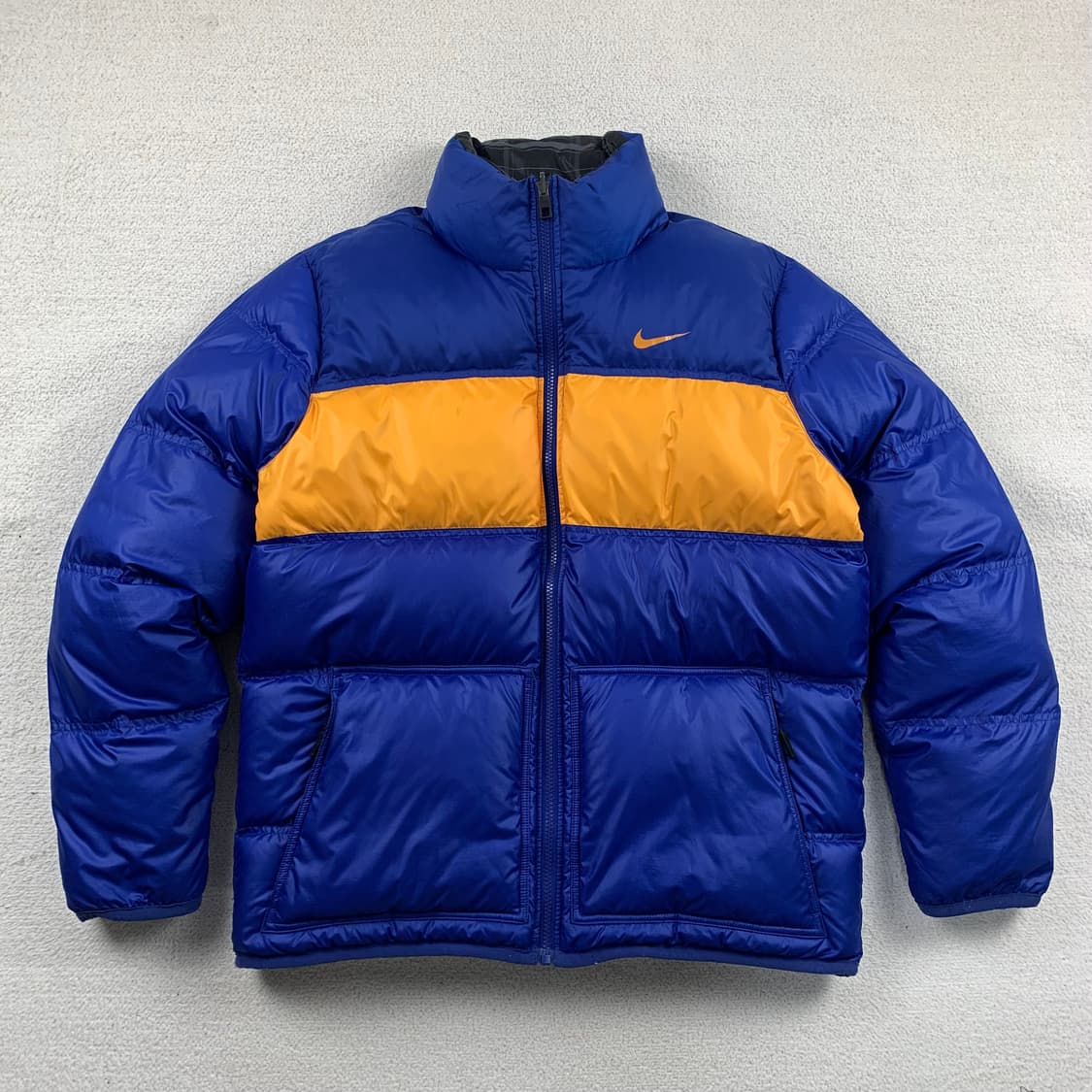 나이키 스우시로고 덕다운 리버시블 패딩 자켓   상품이미지4