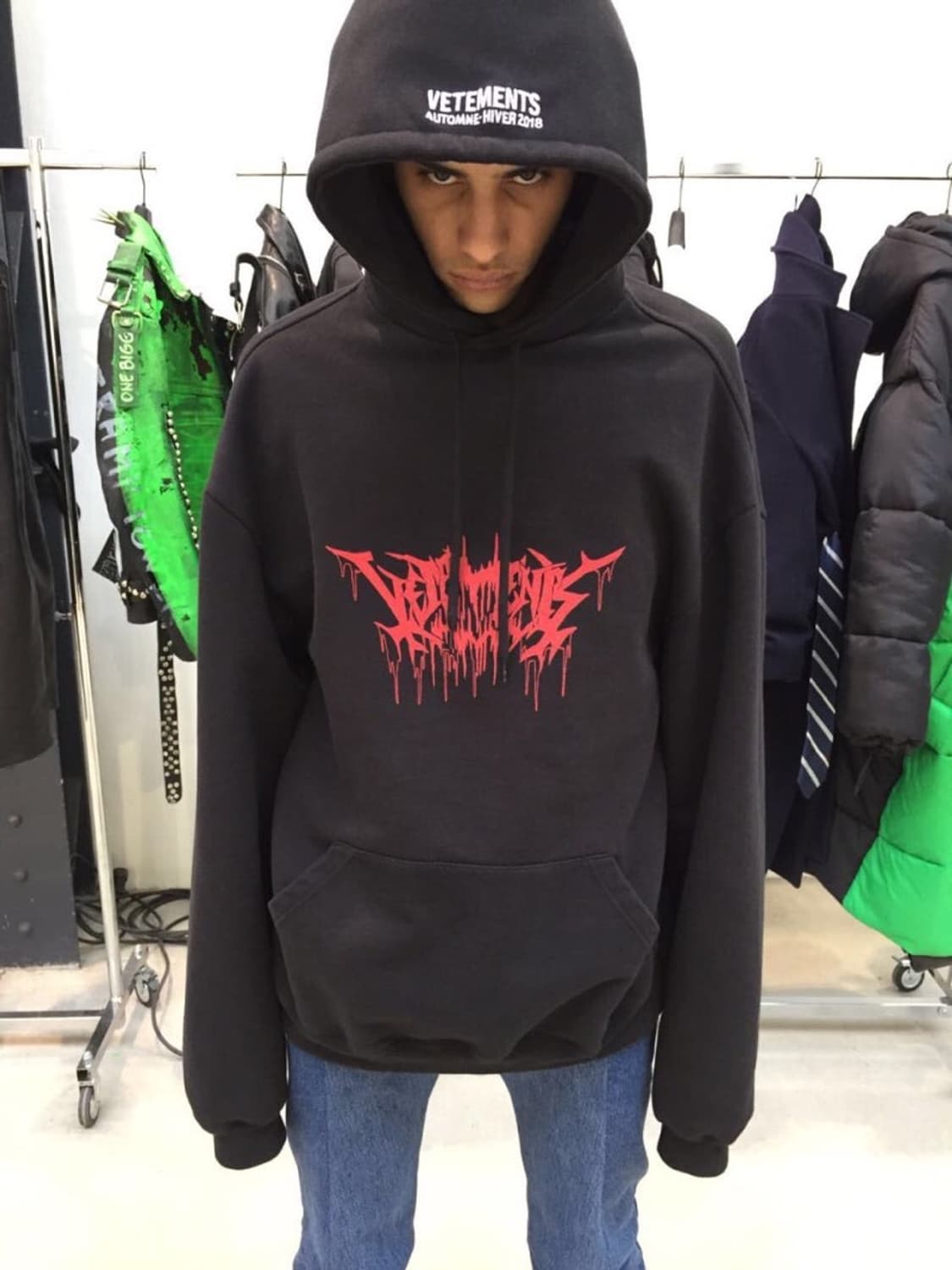 Vetements 2018 시티 메탈 로고 후디 상품이미지3