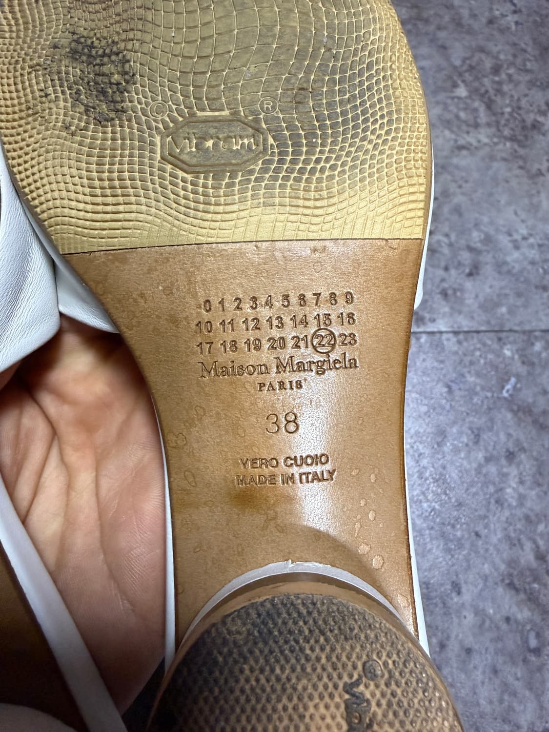 마르지엘라 포 스티치 샌들 38 풀박스 상품이미지5