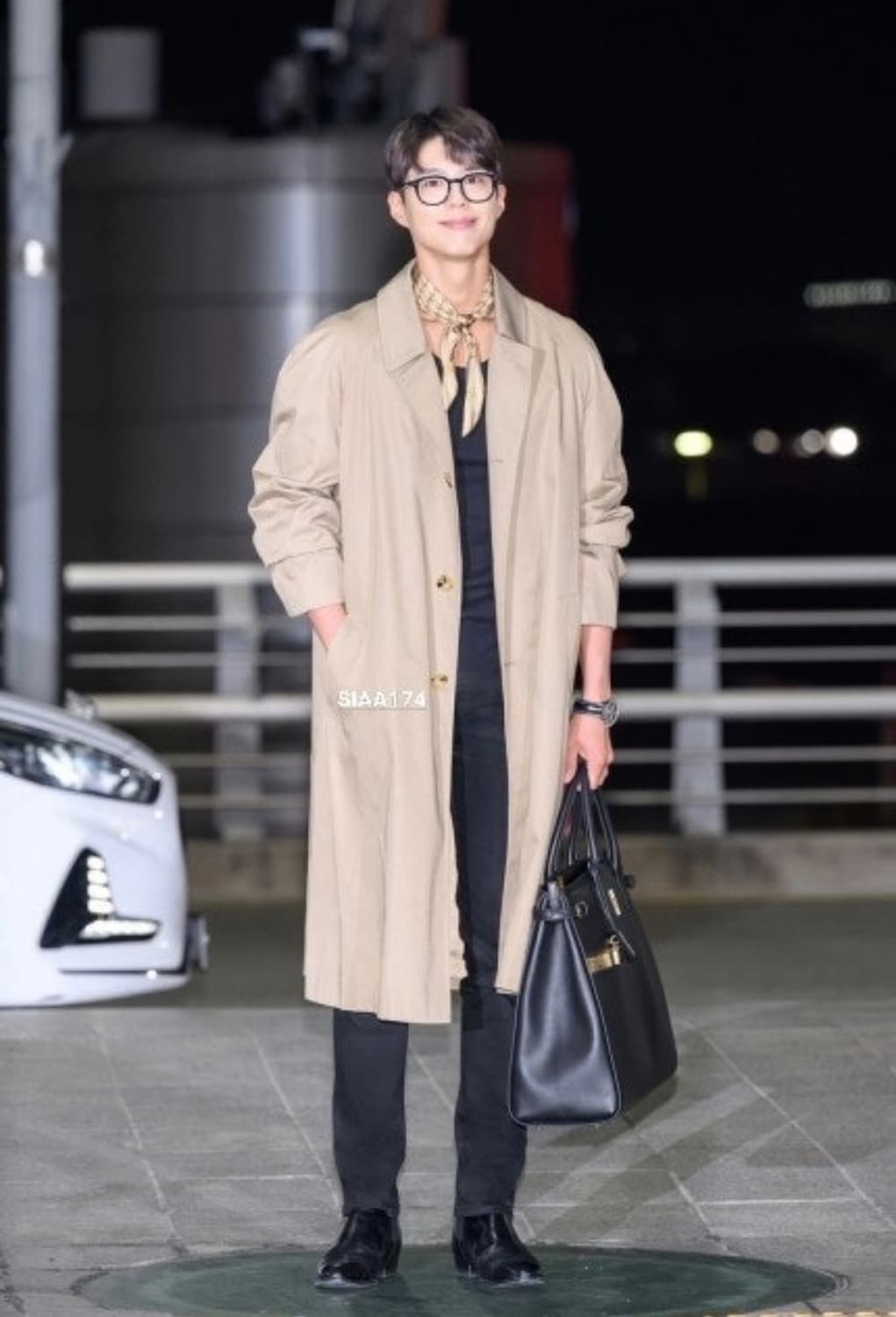 셀린느 남성 데이백 상품이미지6