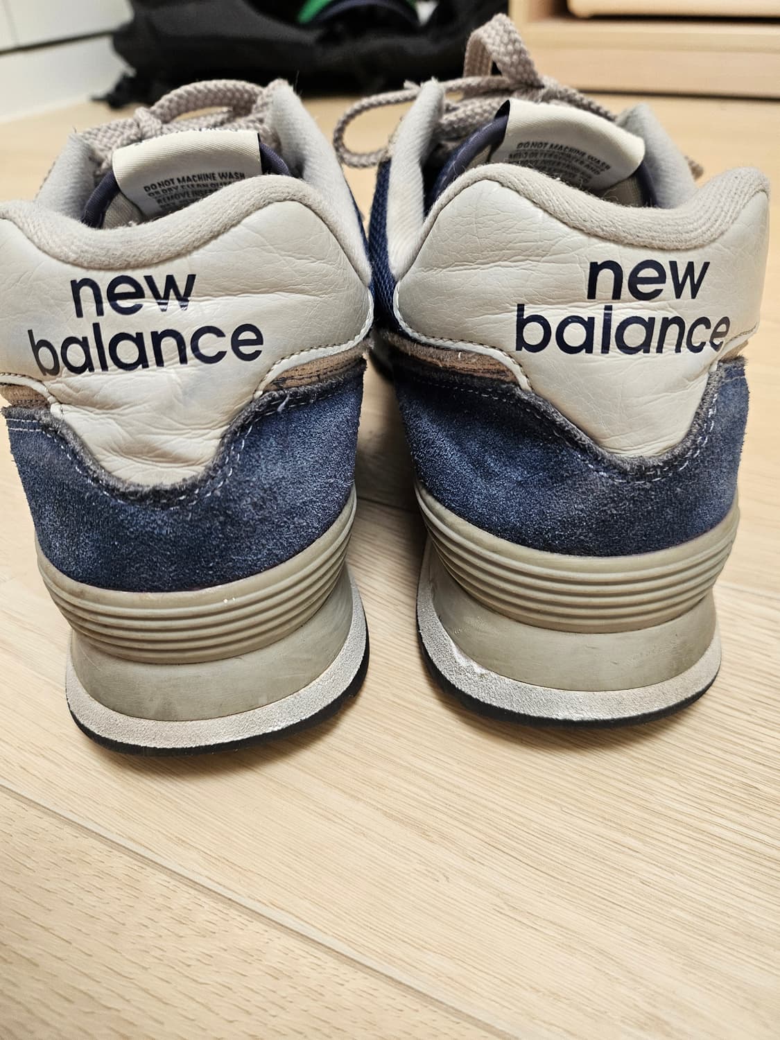 뉴발란스 574 네이비 - D 스탠다드 270 상품이미지4