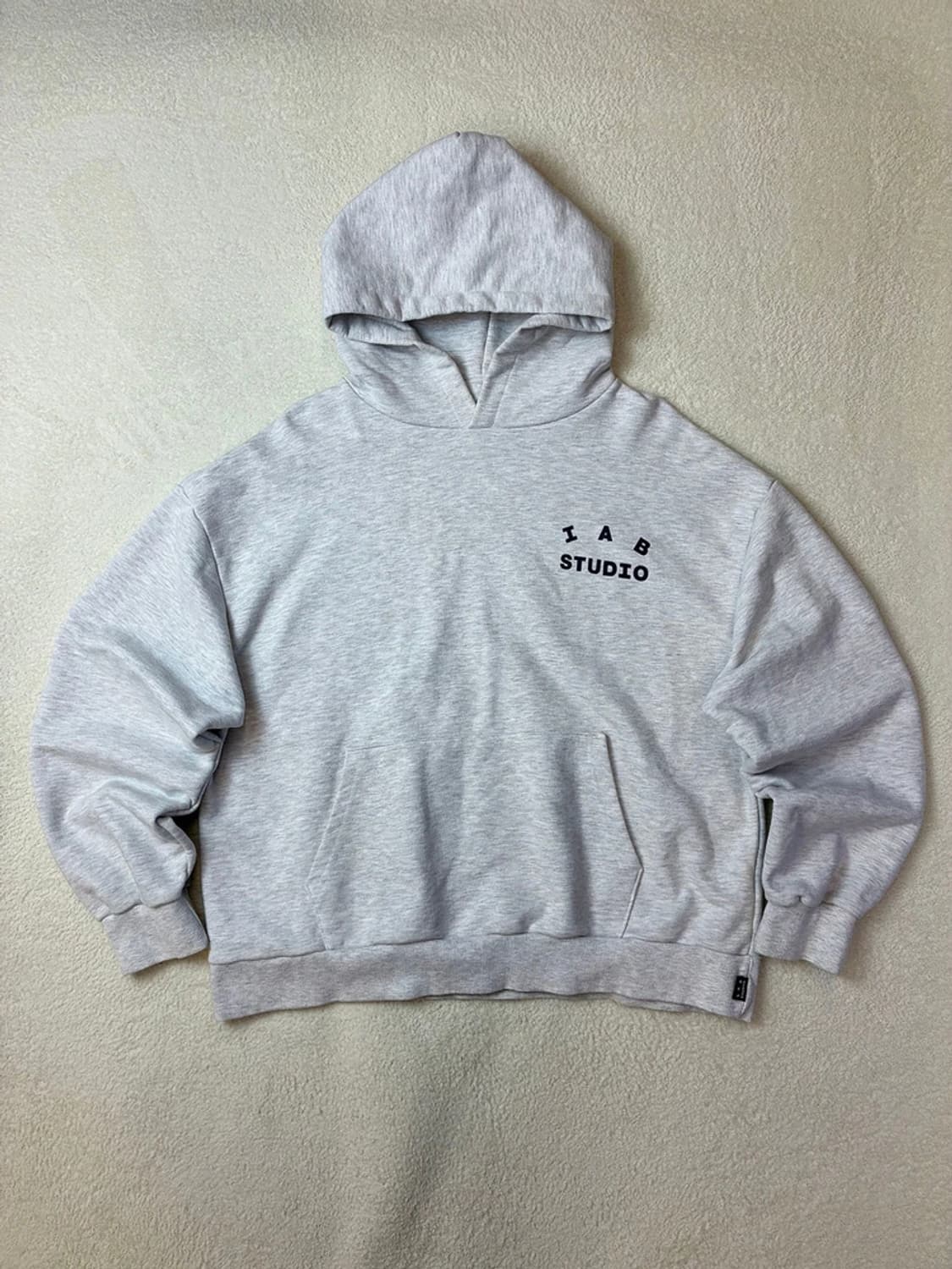 아이앱스튜디오 멜란지 그레이 로고 후드티 PN5788 상품이미지5