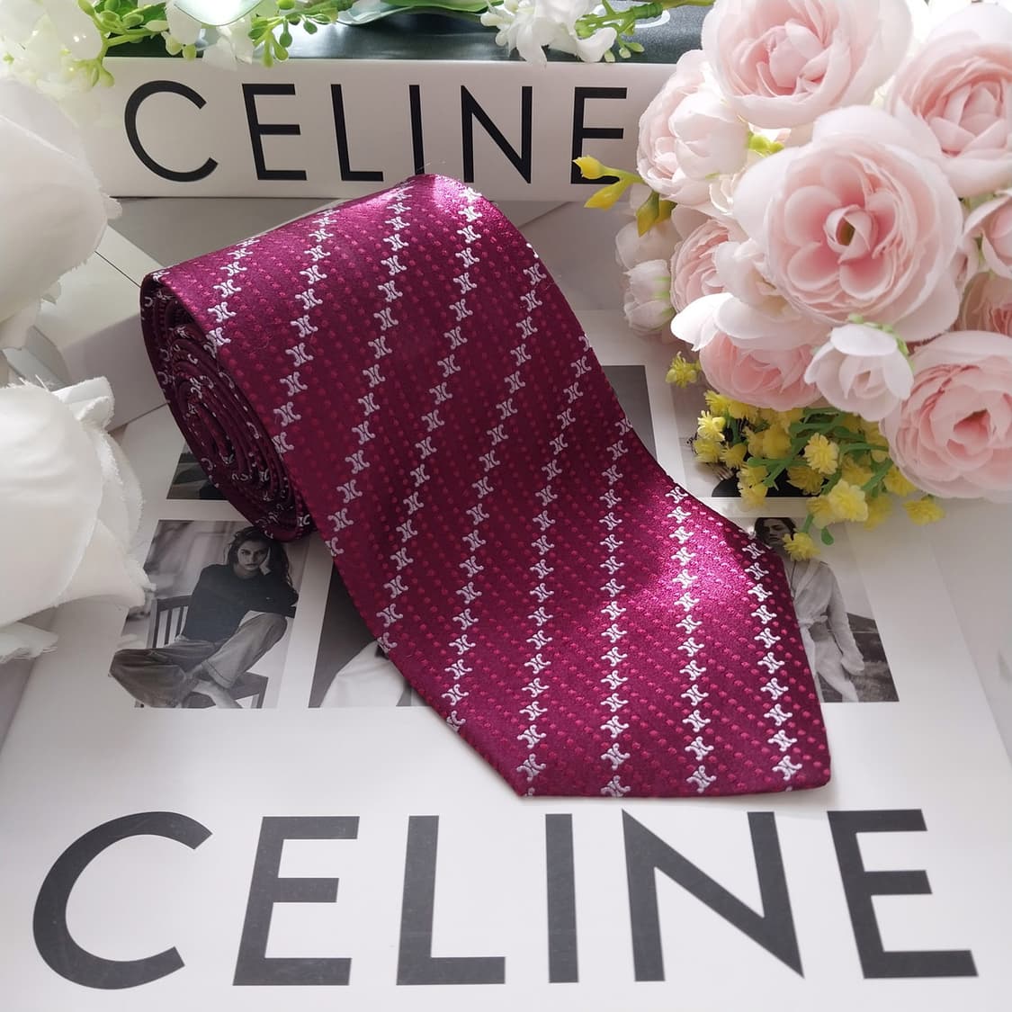 셀린느 실크 퍼플 트리오페 패턴 넥타이 9cm A+등급 K2158 상품이미지1