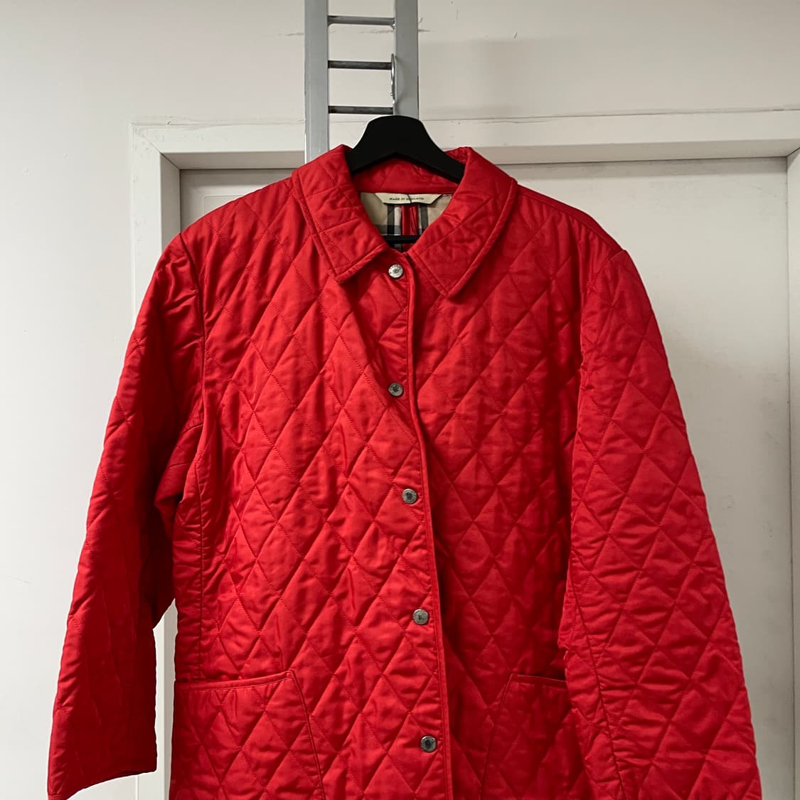 버버리 퀄팅 자켓 레드 L(W) 상품이미지2