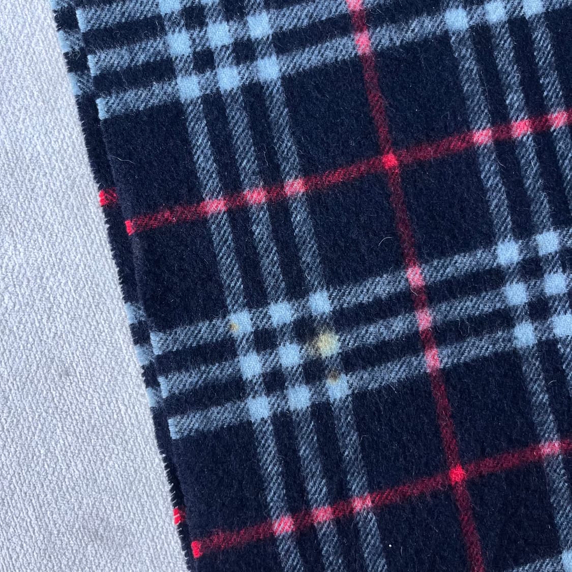 버버리 노바체크 램스울 네이비 머플러 상품이미지6