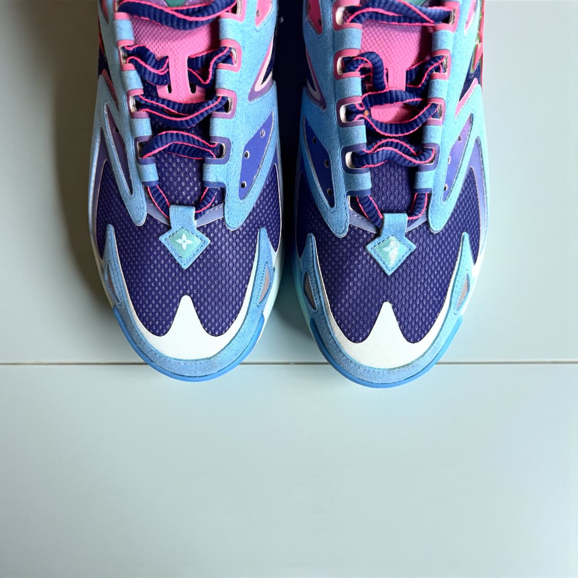 260~265/ 루이비통 러너태틱 더콰이엇 스니커즈 블루 상품이미지7