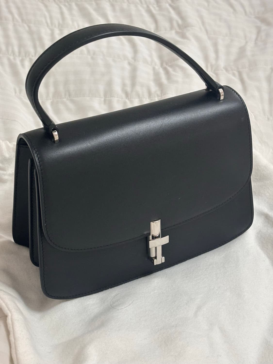 더로우 소피아백 8.75사이즈 팝니다 상품이미지2