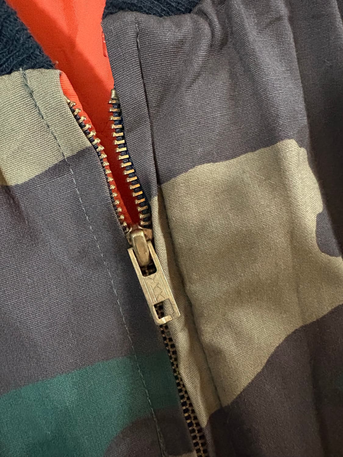 80‘s vtg Woodland Camo Flight Jacket. 상품이미지5