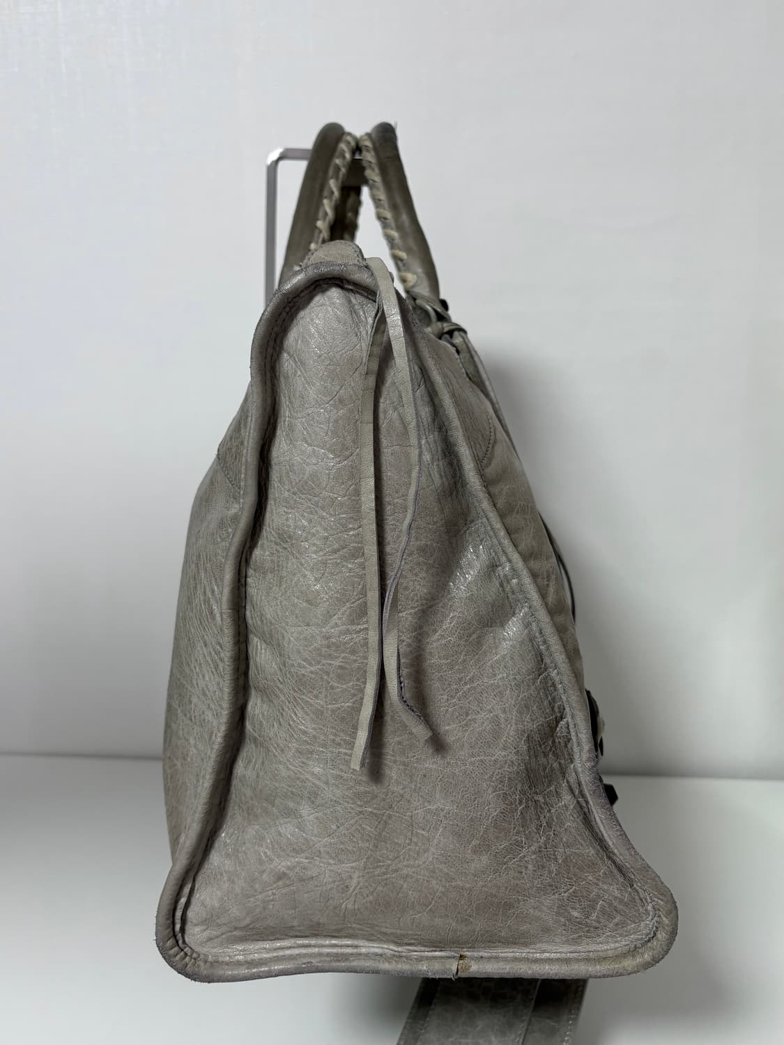 발렌시아가 워크 모터백 토프그레이 상품이미지3