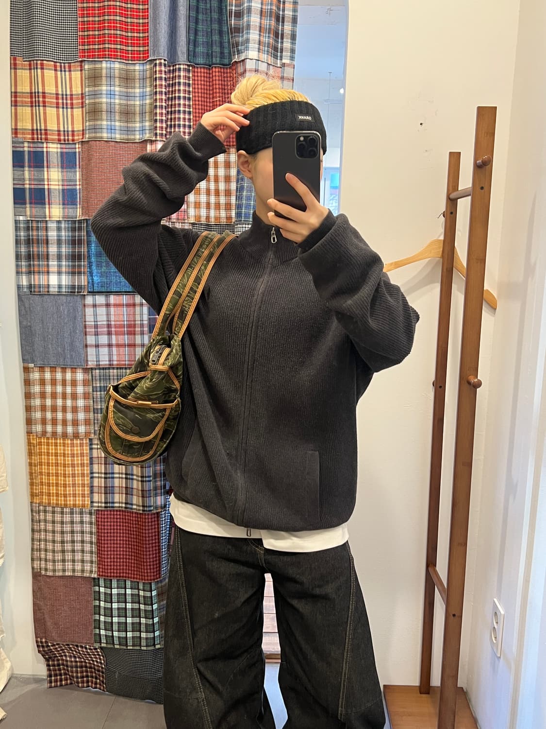 폴로 차콜 니트 집업 상품이미지2