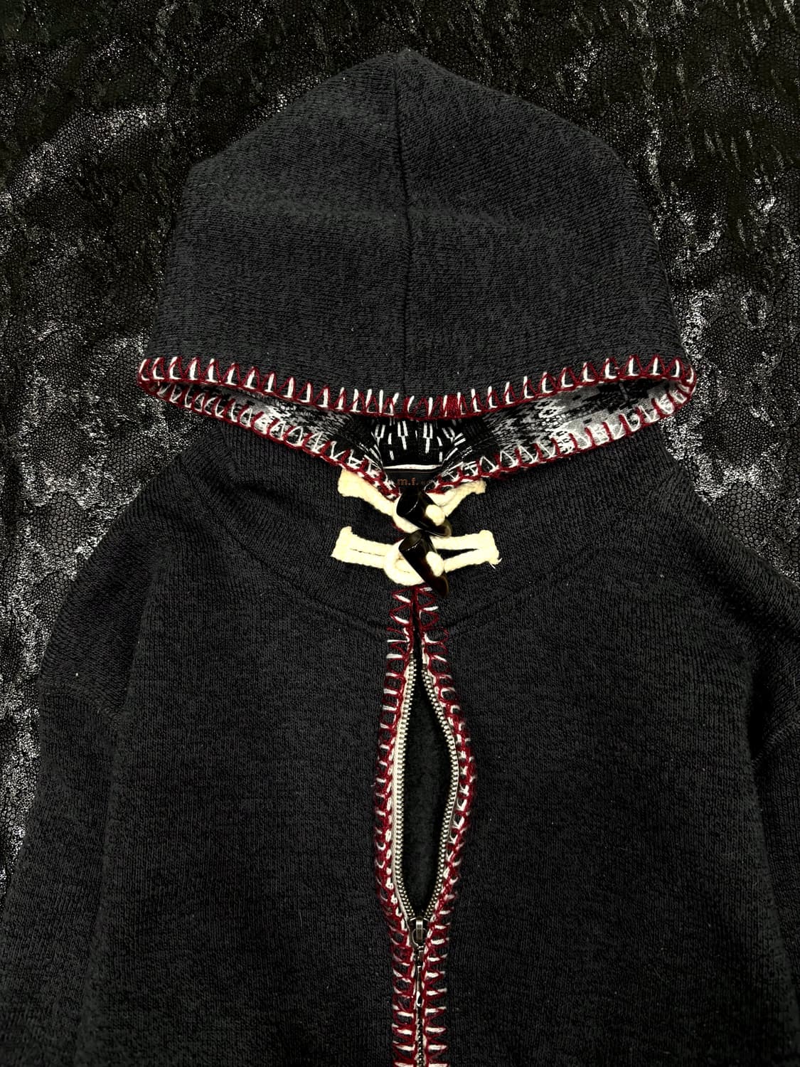 “M.f” Minimal Mood Red Stitch Detail Hoo 상품이미지4