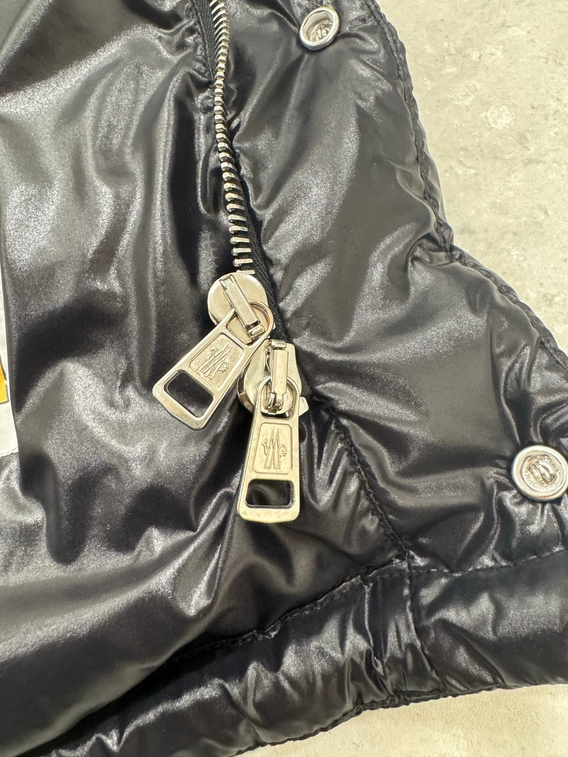 몽클레어 패딩 상품이미지4