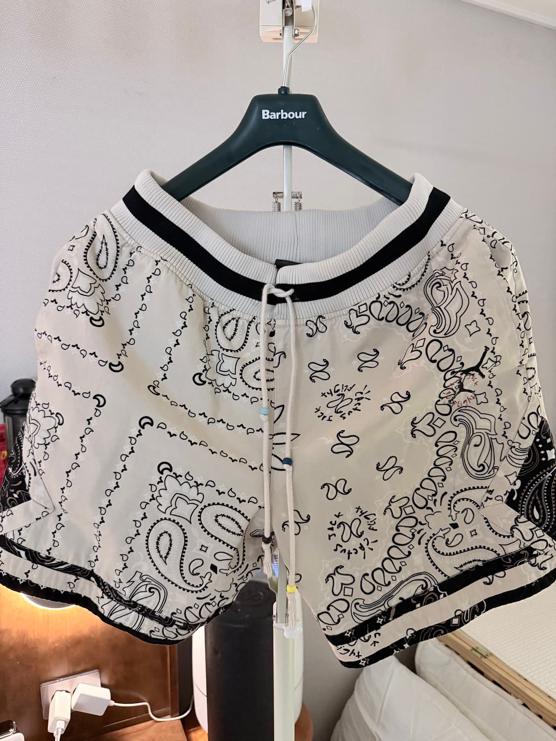 M) 조던 트래비스 스캇 쇼츠 아이언 오어 상품이미지1