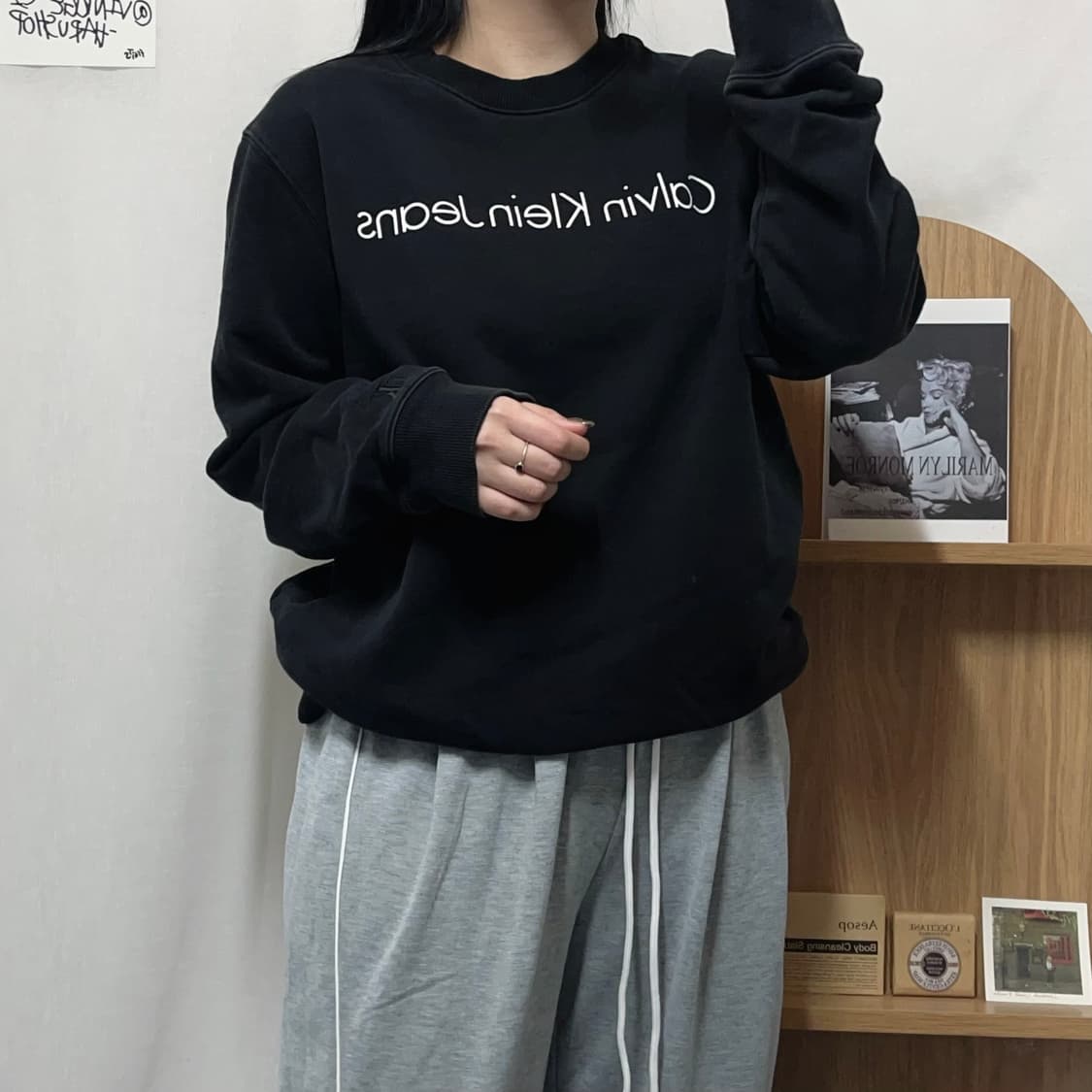 [정품] 캘빈클라인 블랙 빅로고 맨투맨 [ L ] 상품이미지1