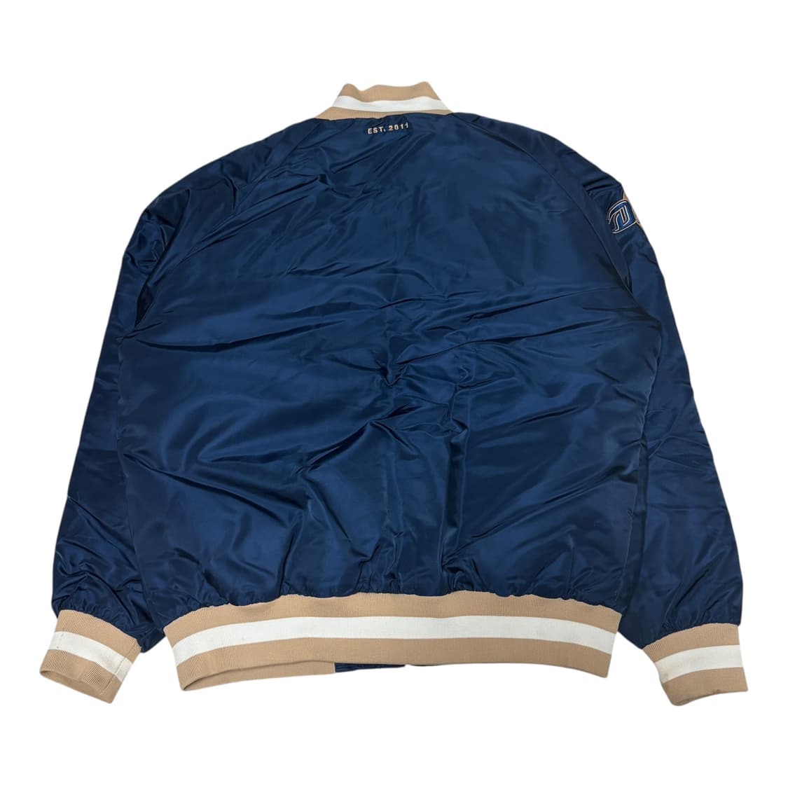 카미스타 NC다이노스 동계 어센틱 바시티 점퍼 상품이미지2