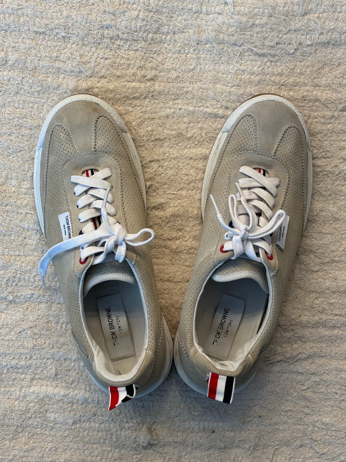 톰브라운 테크러너 스니커즈 상품이미지2