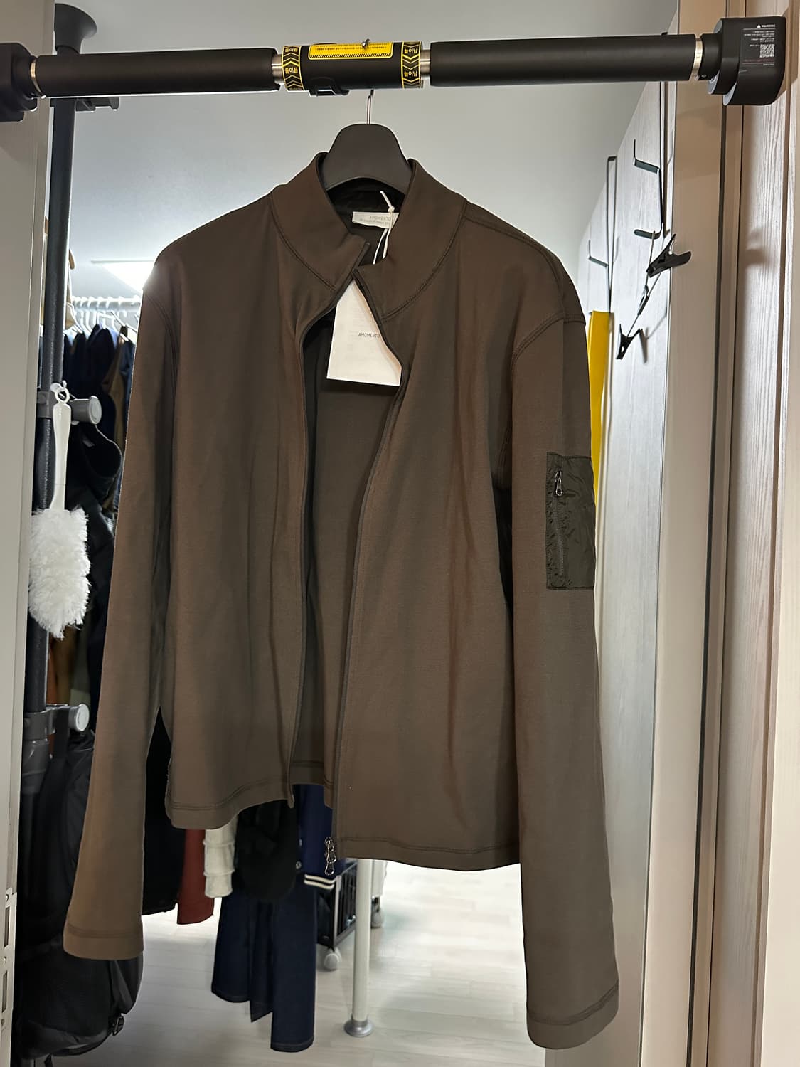 아모멘토 포켓 집업 점퍼 Pocket Zip Up Jumper 상품이미지7