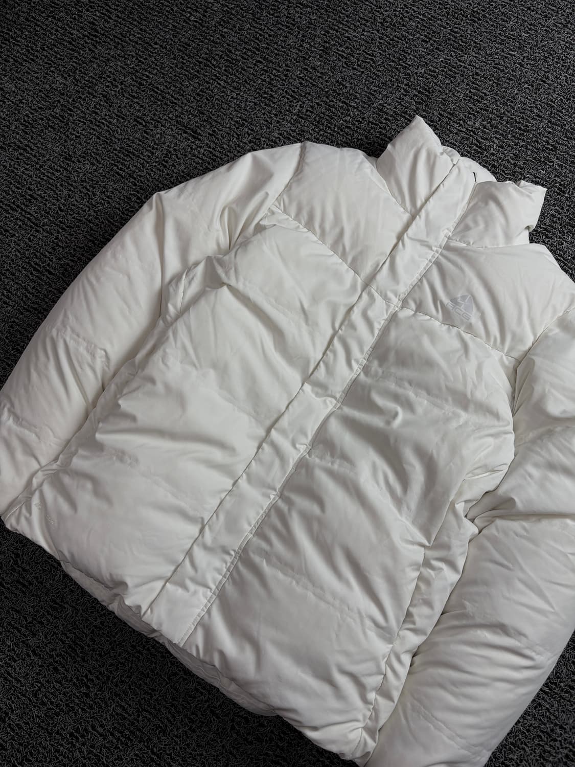 00s 나이키 acg 올드스쿨 다운 푸퍼 숏패딩 화이트 1458 상품이미지1