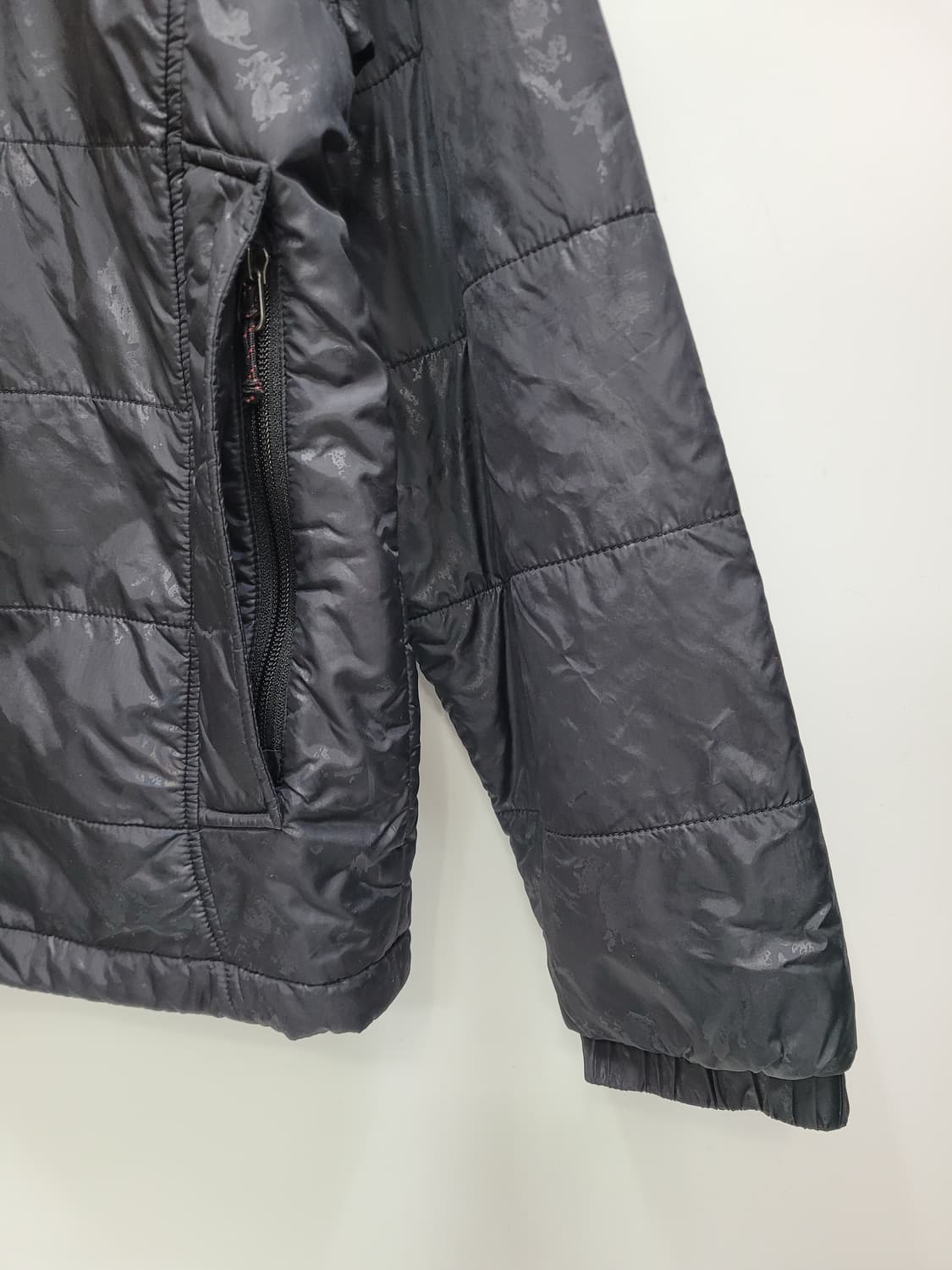 노스페이스 경량 패딩 / 남 100 블랙  상품이미지5