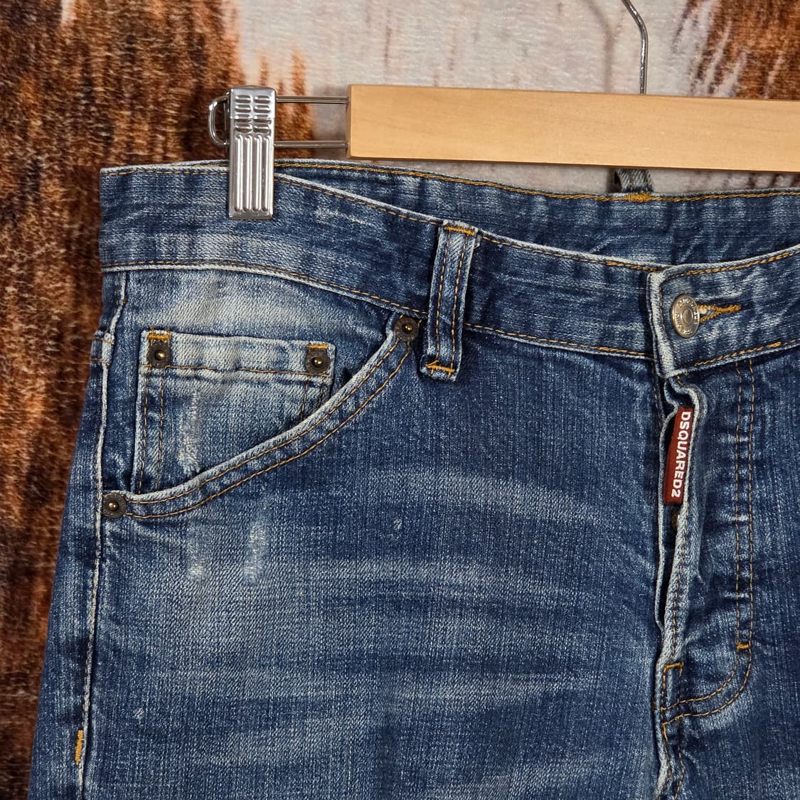 디스퀘어드2 가죽패치 데미지 중청 데님팬츠 상품이미지2