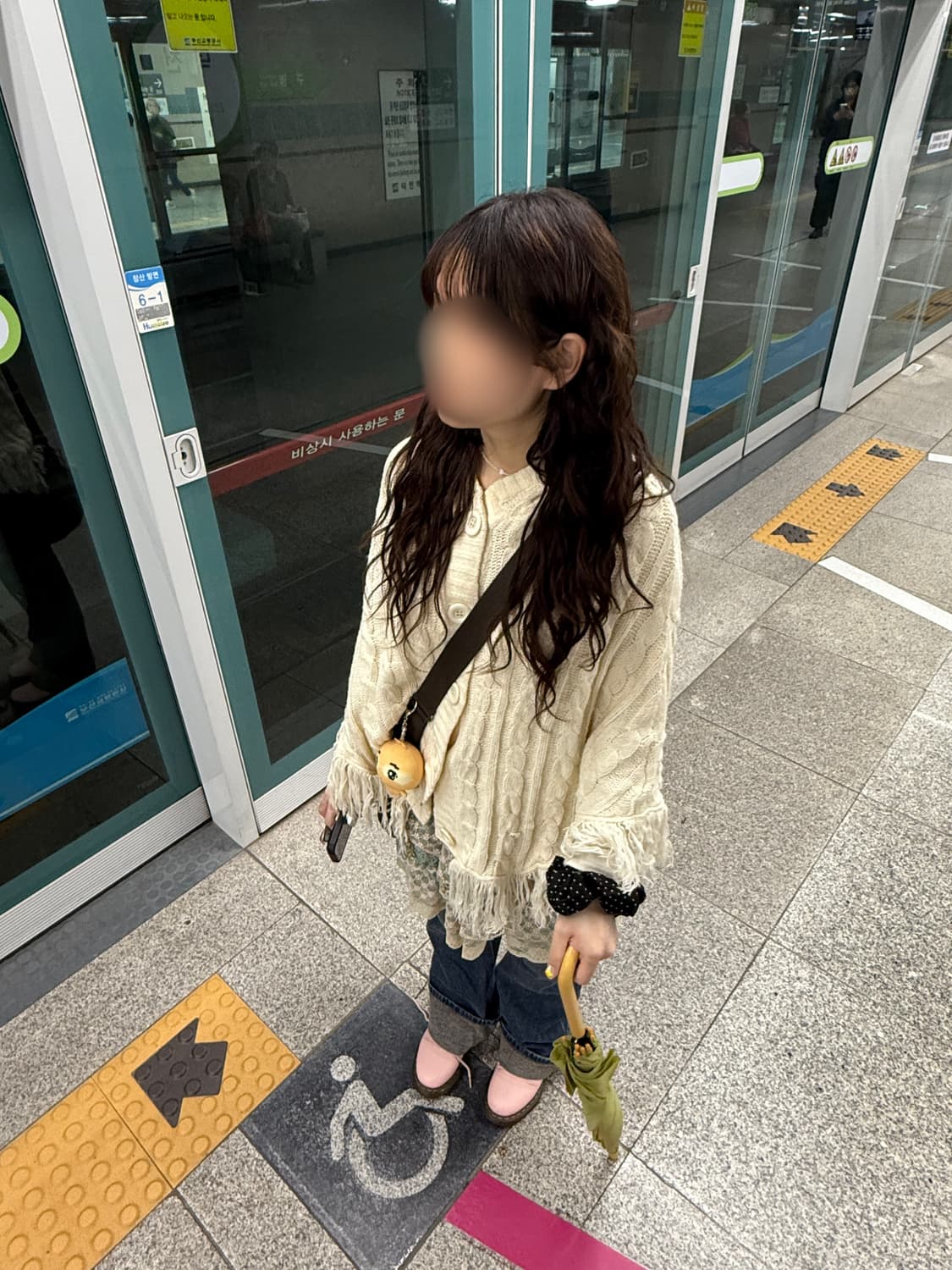아이보리 케이프 후드 상품이미지1