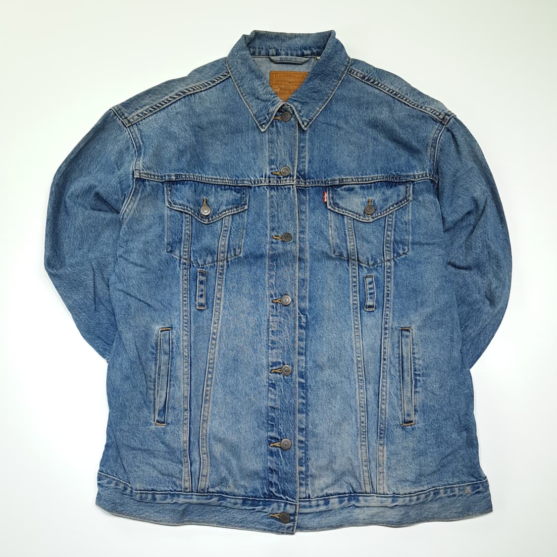 CK031 M 리바이스 빅E 75690 프리미엄워터리스 중청 데님 자켓 상품이미지1
