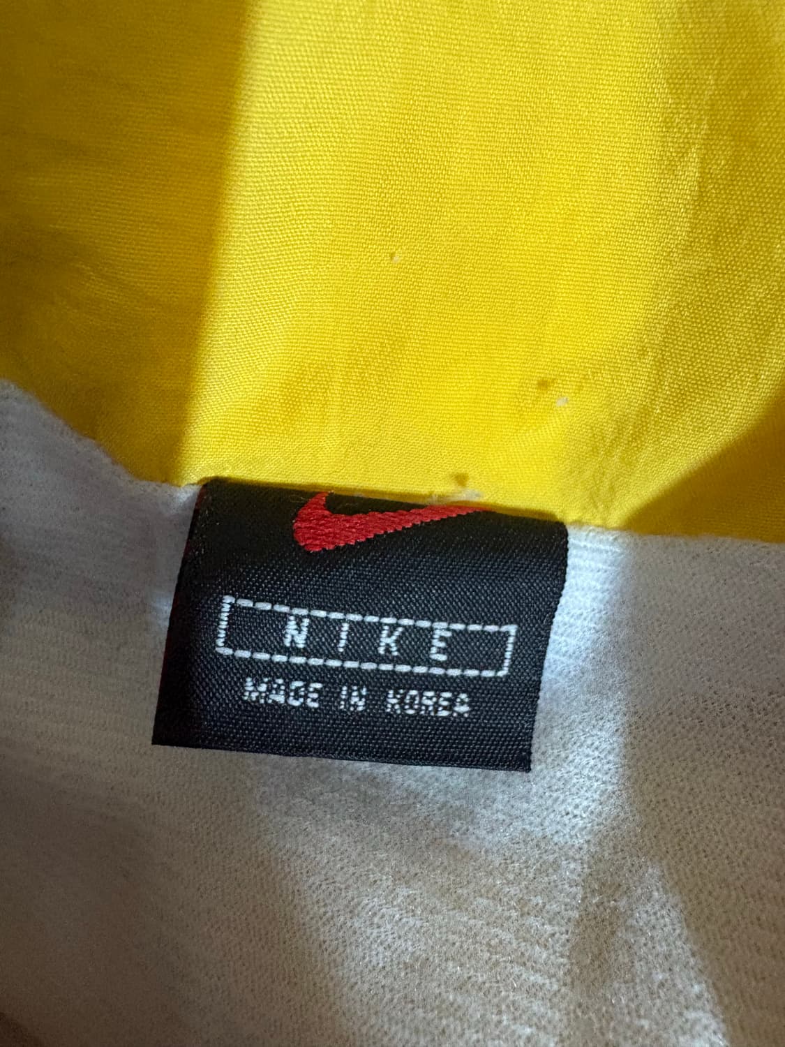 나이키 바람막이 옐로우 상품이미지8