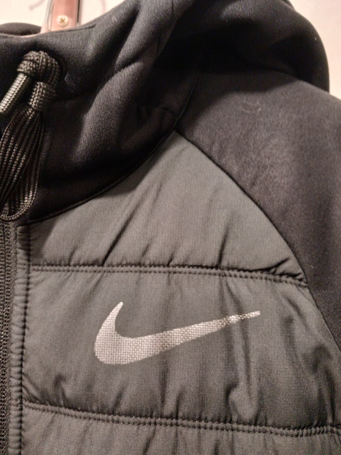 나이키 정품 남성 경량 후드 점퍼 95 사이즈 상품이미지9
