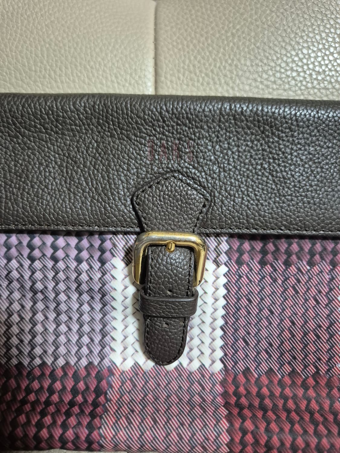 닥스 미니 크로스백 상품이미지3