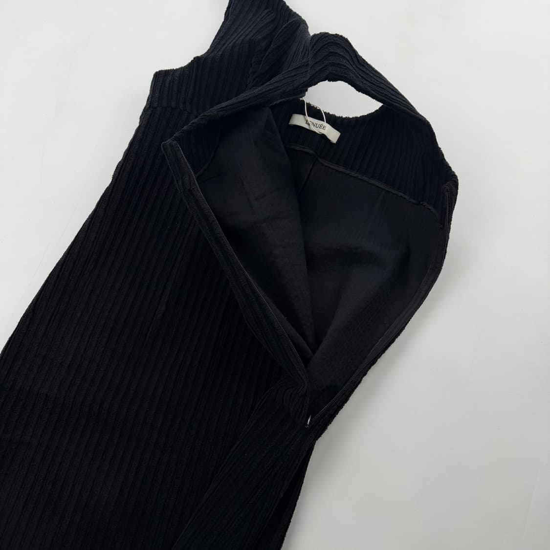 르누이 코듀로이 블랙 원피스 상품이미지5