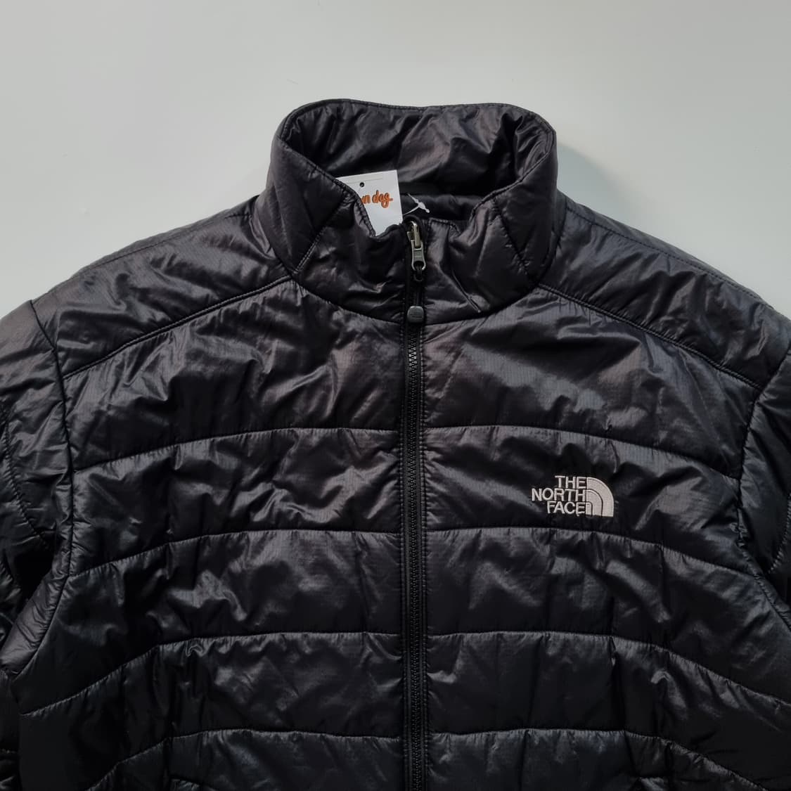 노스페이스 경량 패딩  상품이미지4