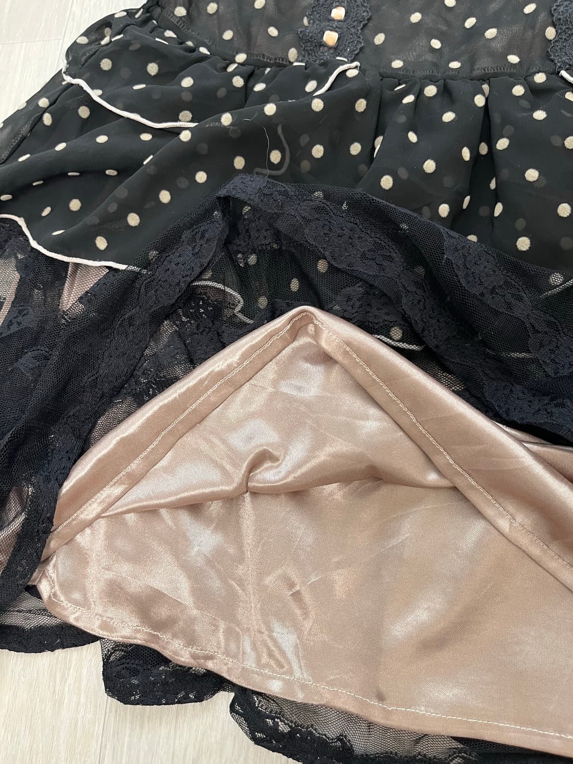 블랙 시스루 도트 슬리브리스 미니 원피스 상품이미지3