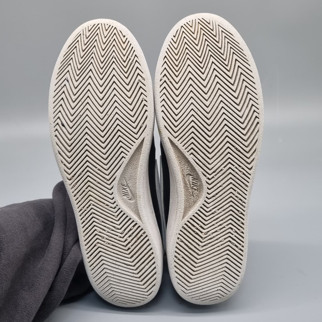 나이키 코트로얄2 스니커즈245 상품이미지3