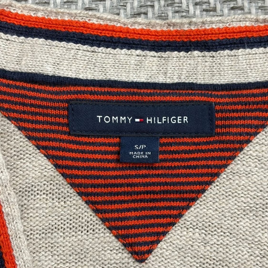 타미힐피거 브이넥 니트 가디건 v1654 상품이미지5