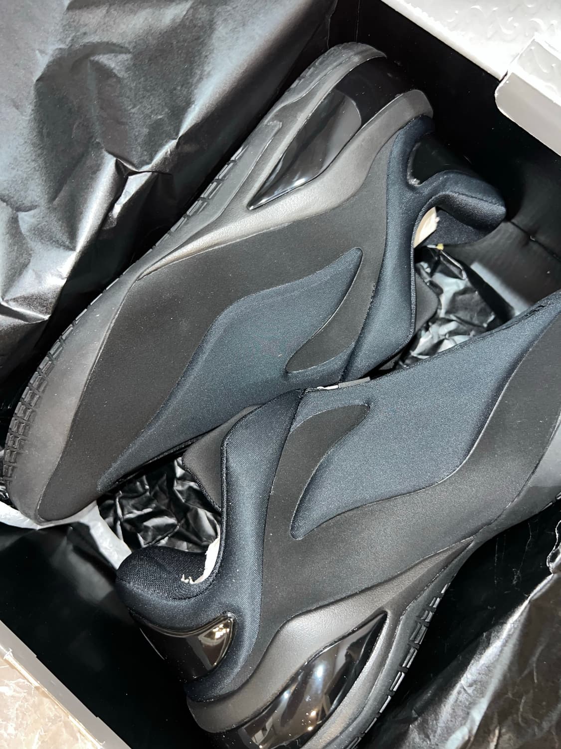 컨버스 x shai 001 셰이 참 블랙 270 상품이미지2