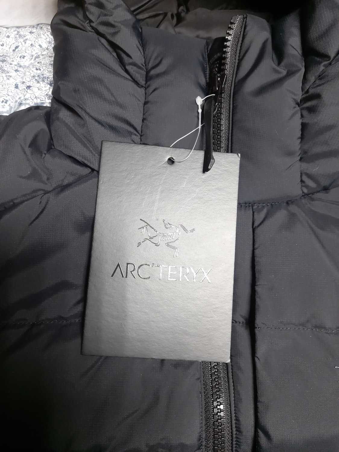 아크테릭스 토륨 후디 경량패딩 블랙 L 상품이미지4