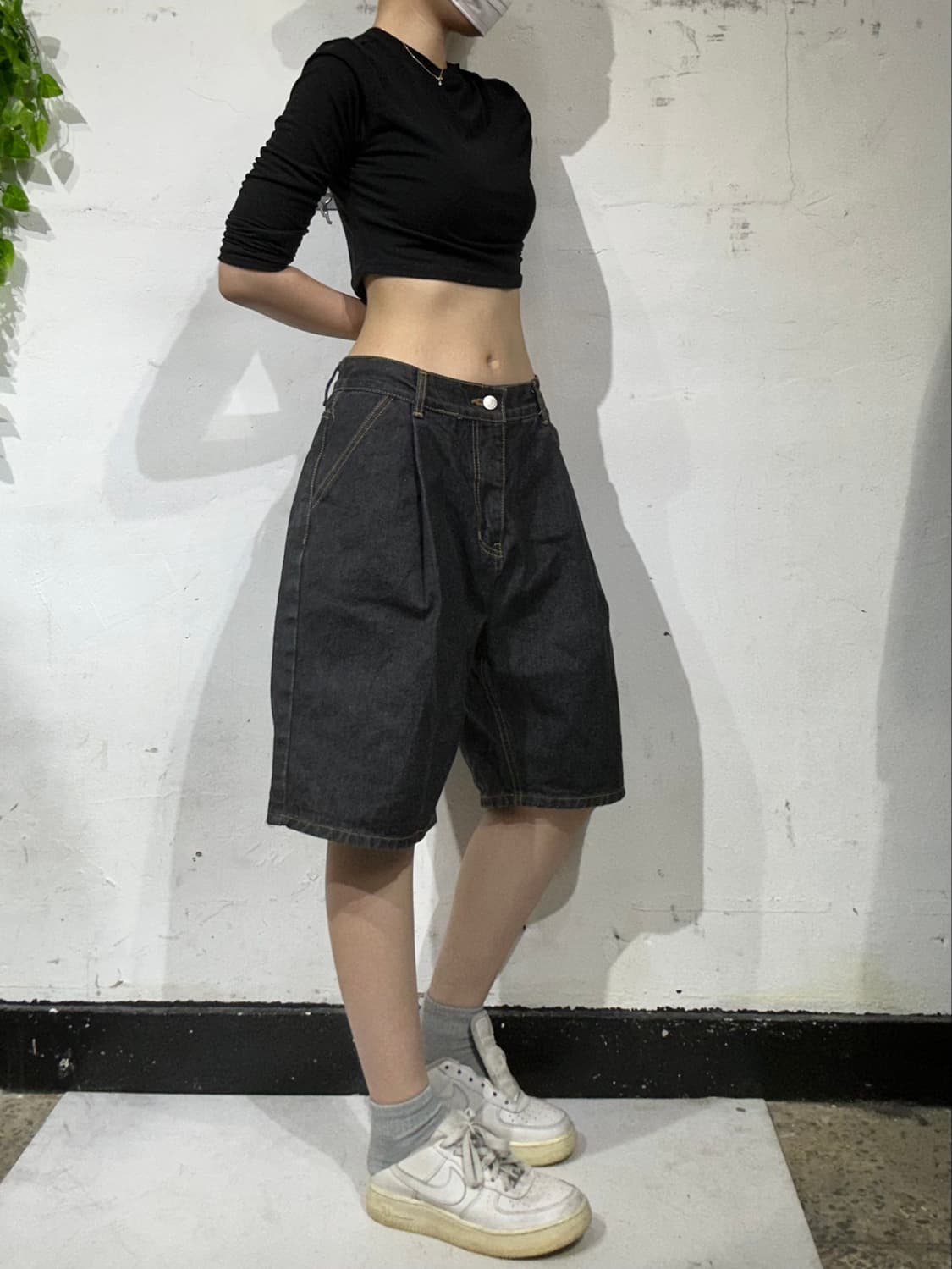 어반드레스 흑청 반바지 버뮤다 데님 팬츠  상품이미지1