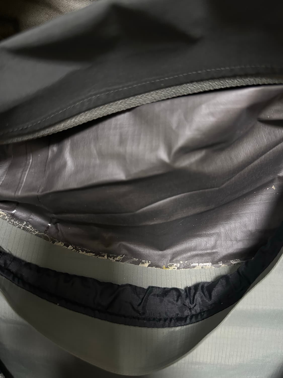 아크테릭스 고어텍스 바람막이 105 상품이미지8