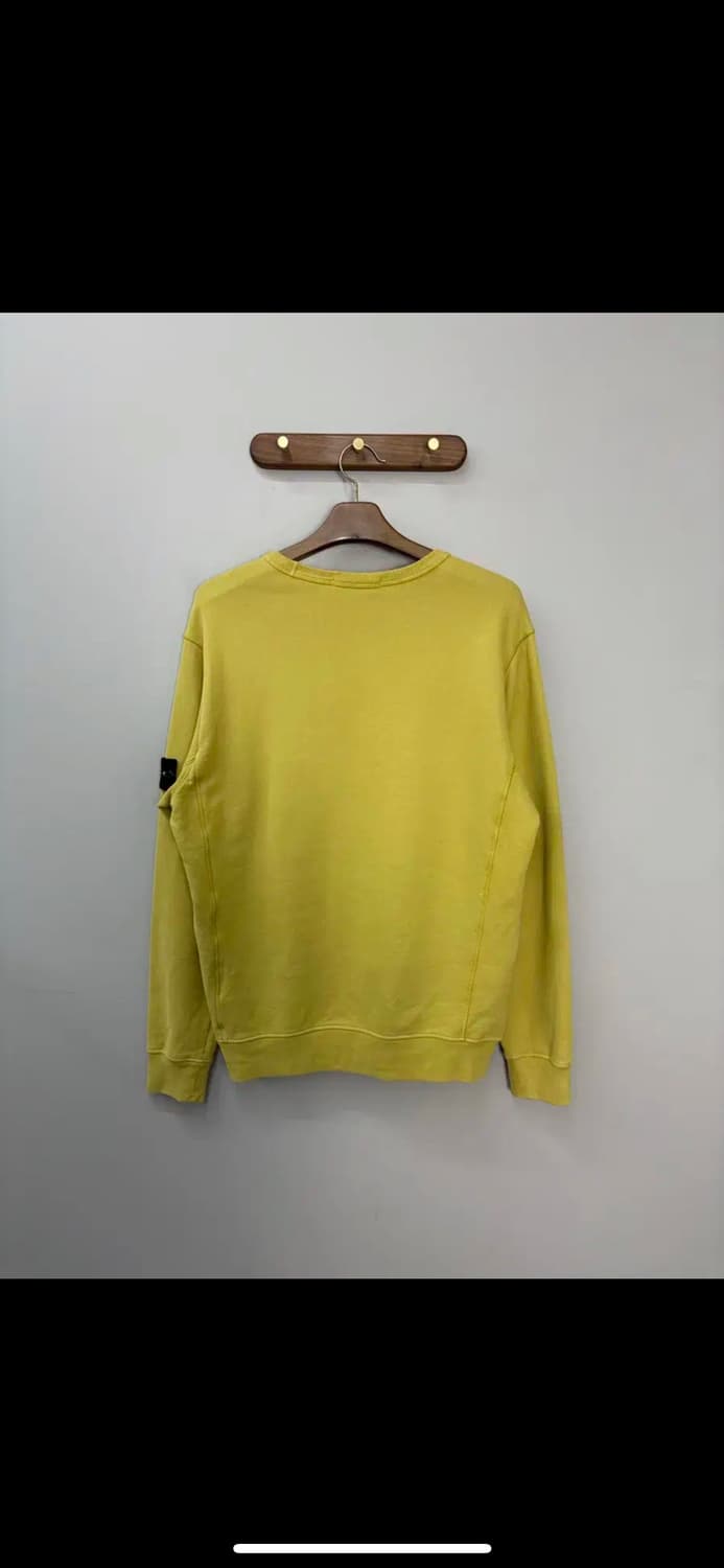 스톤아일랜드 와펜로고 머스타드 스웻셔츠 H1065 상품이미지5